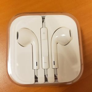 Original Apple WIRED Earpods (PLEASE NOTICE THESE